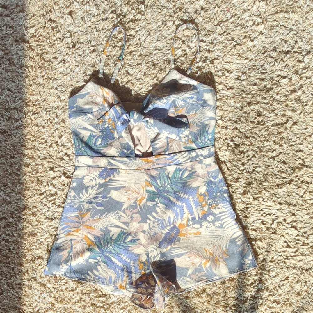 Floral Print Romper with Bow Detail